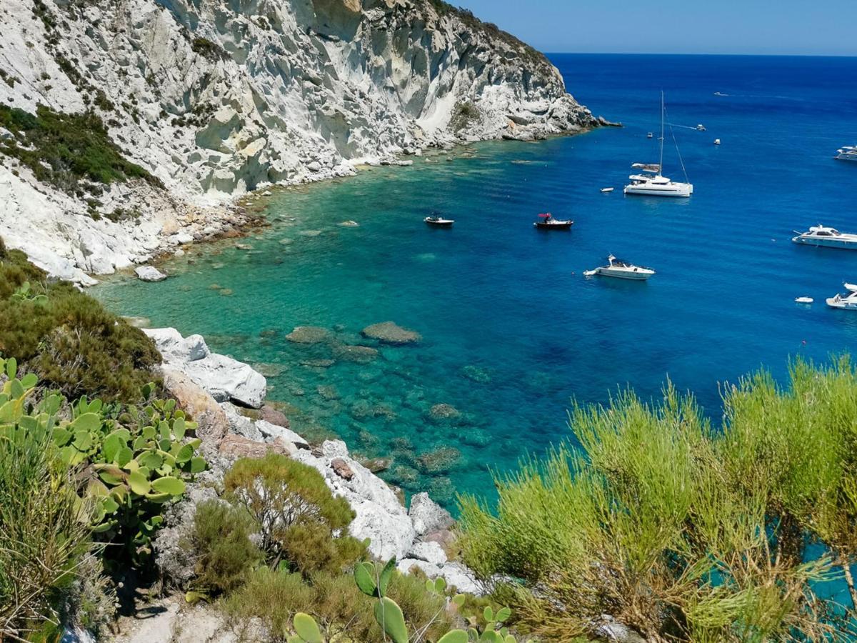 Villa La Casa Del Capitano Ponza Exterior foto